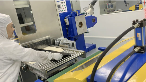Un buon prezzo. Precomposto in gomma FKM Serie FD 20-60 Viscosità Mooney per settore automobilistico in linea